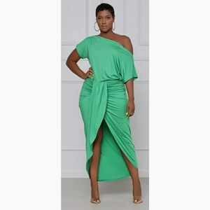 Elegant One-shoulder Pleated Dress